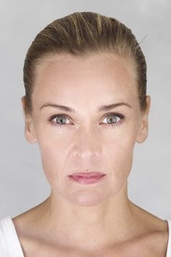 Line Verndal interpreta Cecilie