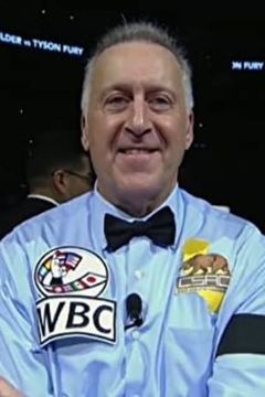 Jack Reiss interpreta Referee Arthur Mercante