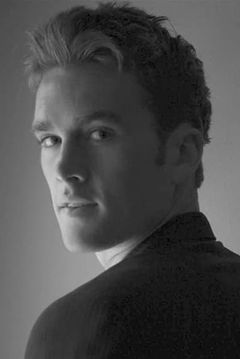 Matt Fitzgerald interpreta Man of Ward Three