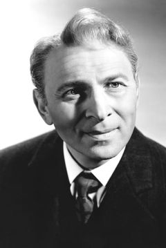 Morris Carnovsky interpreta Le Bret