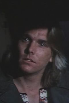 Bill Lancaster interpreta Arthur King
