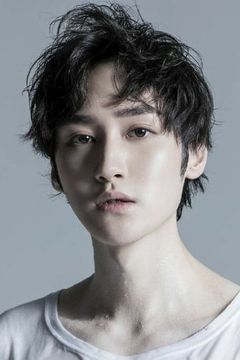 Wang Duo interpreta Actor Portraying Emperor