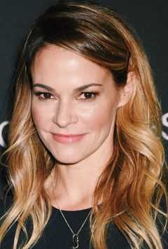 Leisha Hailey interpreta Stevie