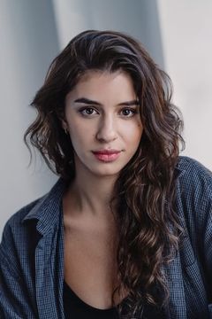 Yali Topol Margalith interpreta Lauren Gibson