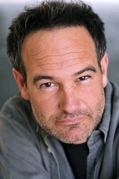 David Packer interpreta Lane
