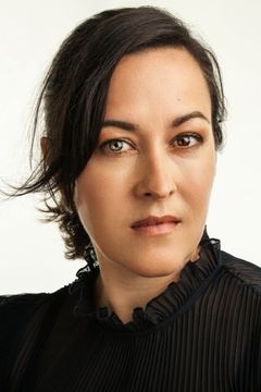 Maggie Kiley interpreta Mary McCarthy