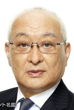 Jun Hazumi interpreta Marusesu (voice)