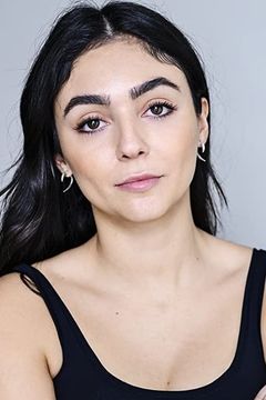 Olivia Bernstone interpreta Tabitha