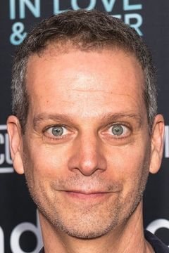 Patrick Breen interpreta Gary Taubin