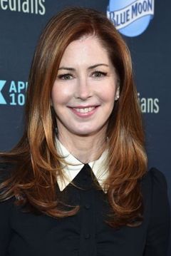Dana Delany interpreta Katherine Mayfair