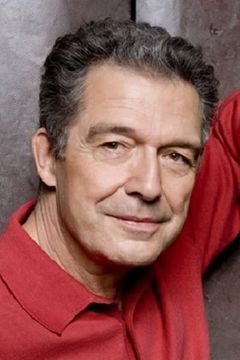 Joachim Lätsch interpreta André Konopka
