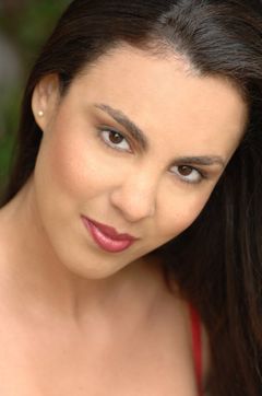 Jackie Di Crystal interpreta Teacher (uncredited)