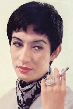 Akihiro Miwa interpreta Arceus (voice)