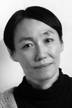 Ikuyo Kuroda interpreta Shuya's Mother