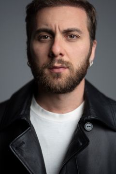 Loris De Luna interpreta Valerio'O Vocabulario