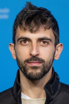 Yuval Abraham interpreta Self