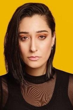 Victoria Petrosillo interpreta Aline (singing voice)