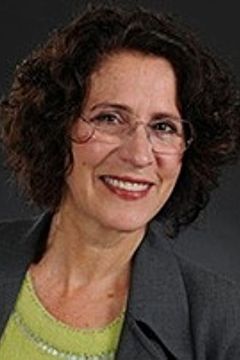 Margot Dionne interpreta Nurse