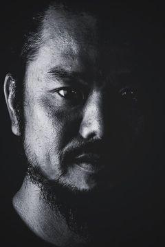 Kenny Low interpreta Chinese Pirate