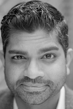 Kenneth Maharaj interpreta FBI Crime Tech