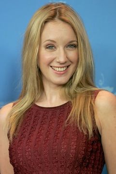 Ludivine Sagnier interpreta Esther Aubry