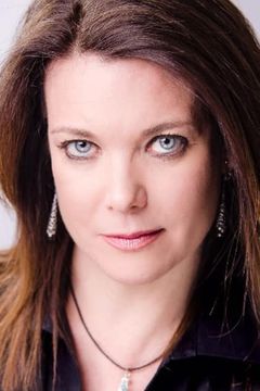 Katie Barberi interpreta Ashley