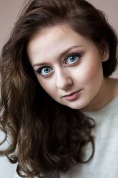 Malin Steffen interpreta Swedish Girl