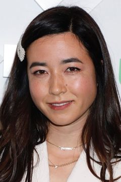 Maya Erskine interpreta Judy Takamoto (voice)