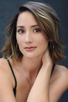 Bree Turner interpreta Rosalee Calvert
