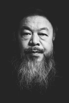 Ai Weiwei interpreta Self - Artist