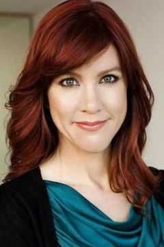 Belinda Bromilow interpreta Live Action Cast