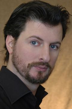 Christophe Chabaud interpreta Cop