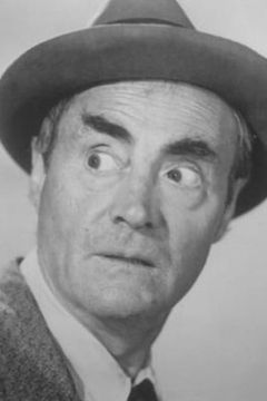 John "Skins" Miller interpreta Hog-Eye Electrician (uncredited)