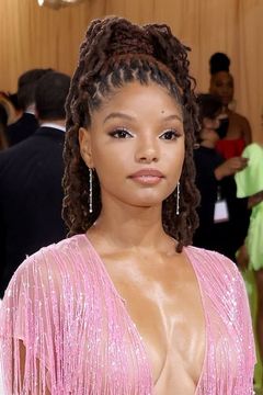 Halle Bailey interpreta Young Nettie
