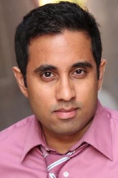 Abhi Trivedi interpreta Baxter Employee