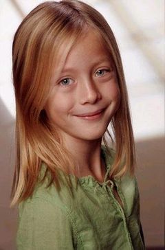 Dominique Saldaña interpreta Katherine Davenport