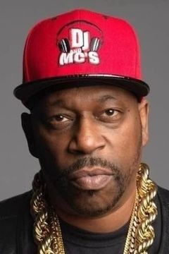 Grandmaster Caz interpreta World Jam Announcer