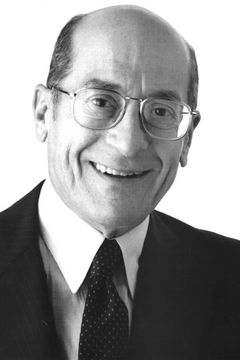 David Sheiner interpreta Guido Lorenz