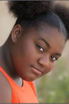 Genesis Denise Hale interpreta Maisha