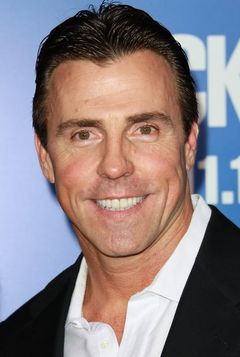 Bill Romanowski interpreta Bill Romanowski