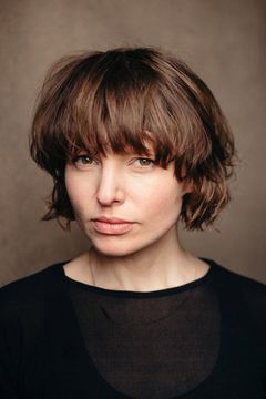 Ida May interpreta Party Girl (uncredited)