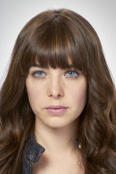 Maggie Castle interpreta Shannon Jespersen