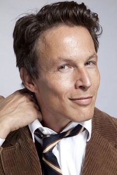 Roberto Zibetti interpreta Simone Ferro
