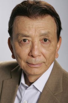 James Hong interpreta Mr. Gao (voice)