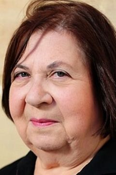Annie Savarin interpreta Mrs Leblanc