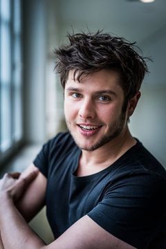 Sebastian Fritz interpreta Jonas Dammann