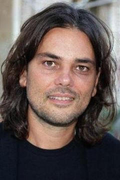 Arturo Paglia interpreta Valerio