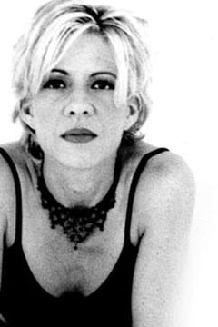 Lisa Fuson interpreta Margaret (voice)