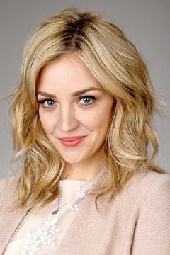 Abby Elliott interpreta Taylor