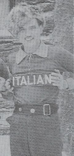 Franco Corsaro interpreta Elias' Man